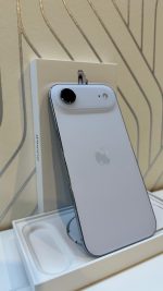 Apple iPhone Air | 1TB | Sky Blue - Demo - Image 10