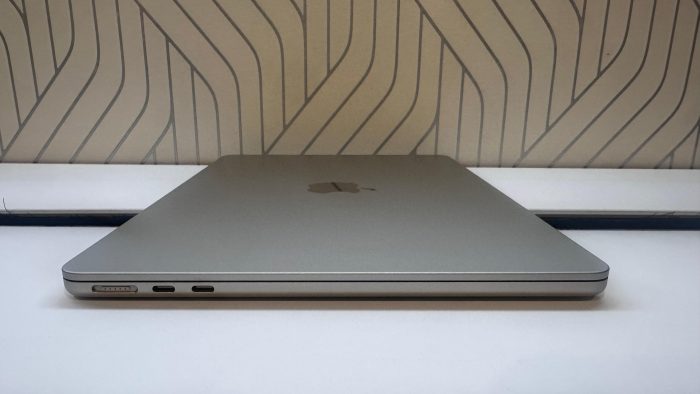 Apple MacBook Air 13.6-inch M3 | 8‑Core CPU and 10‑Core GPU | 16GB RAM | 512GB SSD | Starlight - Pre Owned - Image 8