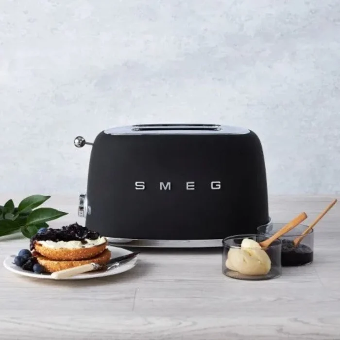 Smeg Matte Black Retro 2 Slice Toaster - New (Monday Madness) - Image 2